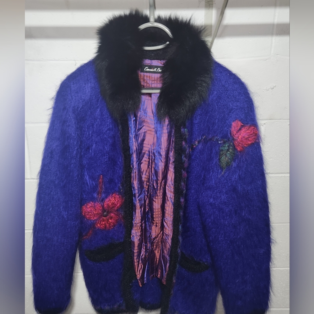Connie A. Lee Mohair Wool Blend With A Faux Fur Collar Floral Design